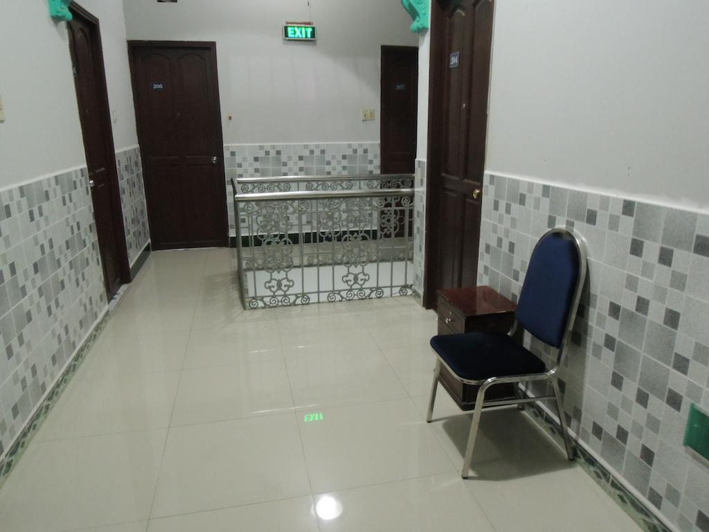 Tan Sinh Huong Hotel Ho Chi Minh-stad Buitenkant foto