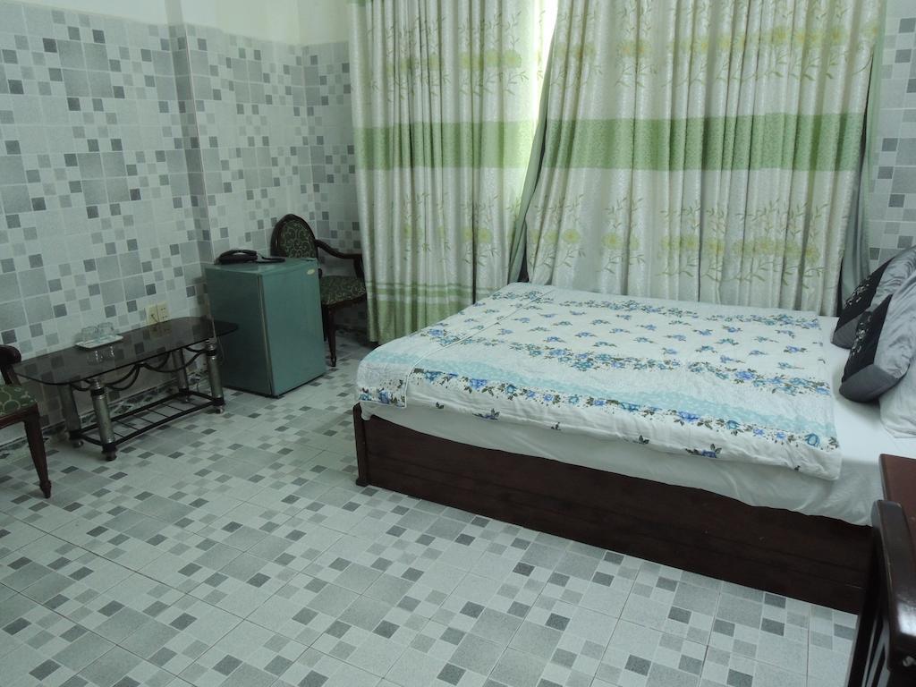 Tan Sinh Huong Hotel Ho Chi Minh-stad Buitenkant foto