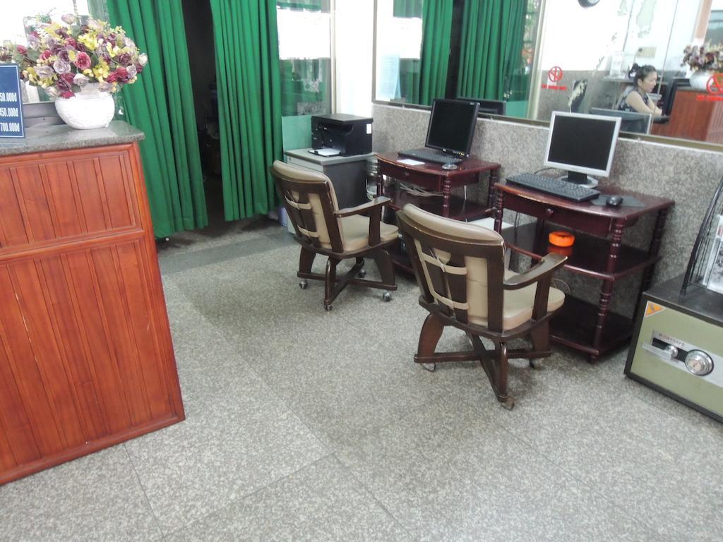 Tan Sinh Huong Hotel Ho Chi Minh-stad Buitenkant foto